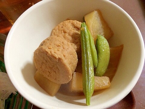 麺つゆで簡単！がんもどきと大根のしみしみ煮